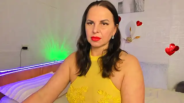 Snapshot of MIRAA_LUV chatting on April 23, 2026, 3:13 pm MIRAA LUV online show from April 23, 2026, 3:13 pm