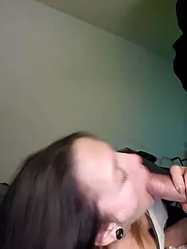 Snapshot of Cassaroll333 chatting on October 20, 2025, 3:19 am Cassaroll333 online show from October 20, 2025, 3:19 am