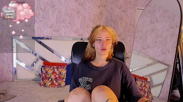 Snapshot of benny_wilson chatting on November 24, 2025, 4:12 am benny wilson online show from November 24, 2025, 4:12 am