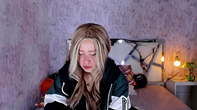 Snapshot of benny_wilson chatting on October 11, 2025, 3:29 am benny wilson online show from October 11, 2025, 3:29 am