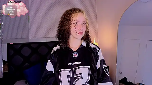 Snapshot of benny_wilson chatting on November 15, 2025, 8:24 pm benny wilson online show from November 15, 2025, 8:24 pm