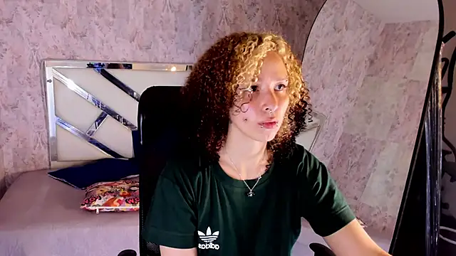 Snapshot of benny_wilson chatting on November 8, 2025, 3:54 am benny wilson online show from November 8, 2025, 3:54 am