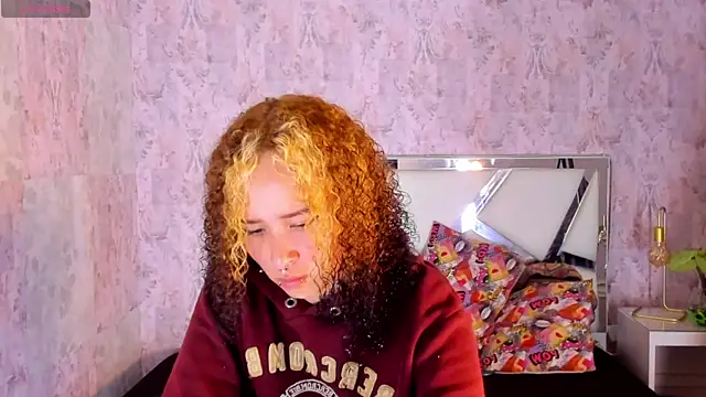 Snapshot of benny_wilson chatting on October 21, 2025, 3:39 am benny wilson online show from October 21, 2025, 3:39 am