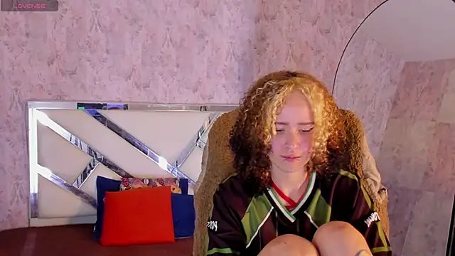 Snapshot of benny_wilson chatting on November 22, 2025, 4:11 am benny wilson online show from November 22, 2025, 4:11 am