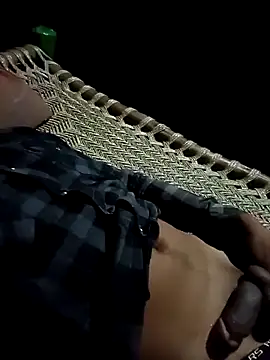 Snapshot of BiggerDickGuy chatting on October 11, 2025, 1:01 pm BiggerDickGuy online show from October 11, 2025, 1:01 pm