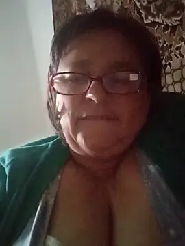 Snapshot of MilaCold5443 chatting on December 5, 2025, 4:49 pm MilaCold5443 online show from December 5, 2025, 4:49 pm