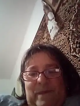 Snapshot of MilaCold5443 chatting on December 3, 2025, 6:14 am MilaCold5443 online show from December 3, 2025, 6:14 am