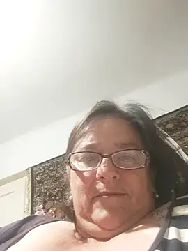 MilaCold5443 online show from July 28, 2026, 9:03 pm