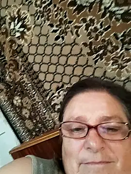 MilaCold5443 online show from July 17, 2026, 3:42 pm