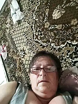 MilaCold5443 online show from June 14, 2026, 10:44 pm
