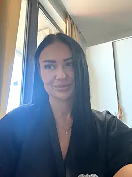 WowMichel online show from October 7, 2025, 8:37 am