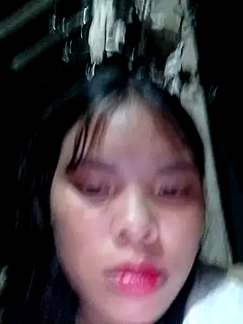 Snapshot of hello-cute chatting on October 9, 2025, 1:11 pm hello-cute online show from October 9, 2025, 1:11 pm