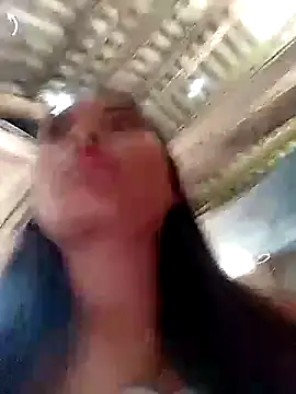 Snapshot of hello-cute chatting on October 23, 2025, 8:02 am hello-cute online show from October 23, 2025, 8:02 am