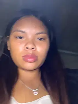 Snapshot of hello-cute chatting on November 16, 2025, 3:28 pm hello-cute online show from November 16, 2025, 3:28 pm