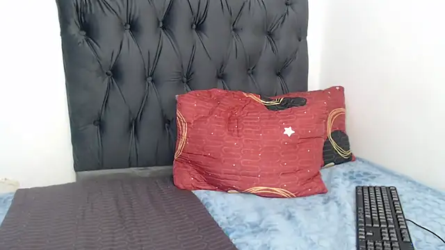 Snapshot of Lacey76 chatting on December 1, 2025, 7:26 pm Lacey76 online show from December 1, 2025, 7:26 pm