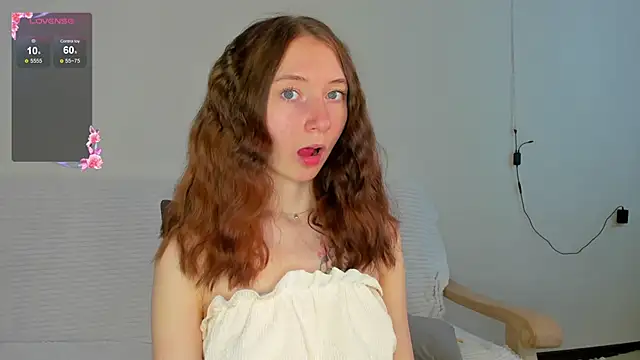 Snapshot of try_love_ chatting on November 17, 2025, 8:07 am try love online show from November 17, 2025, 8:07 am