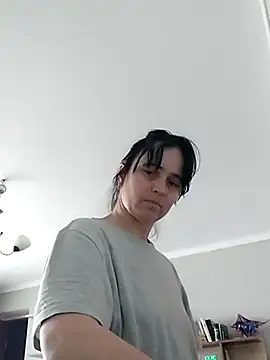 Ella-433 online show from April 15, 2026, 9:26 am