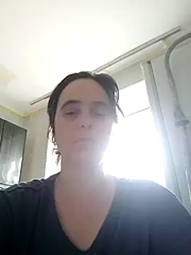 Ella-433 online show from April 8, 2026, 1:45 pm