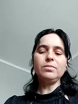 Ella-433 online show from April 14, 2026, 7:57 am