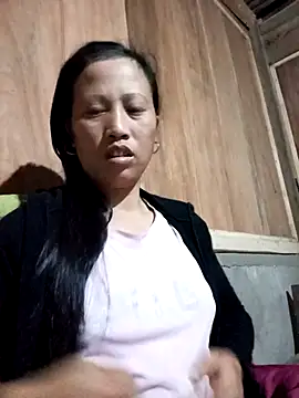 Snapshot of jerry-xx chatting on November 11, 2025, 8:25 pm jerry-xx online show from November 11, 2025, 8:25 pm