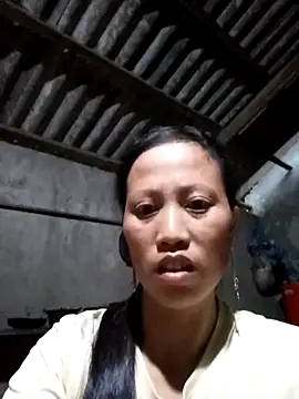 Snapshot of jerry-xx chatting on November 17, 2025, 9:57 am jerry-xx online show from November 17, 2025, 9:57 am