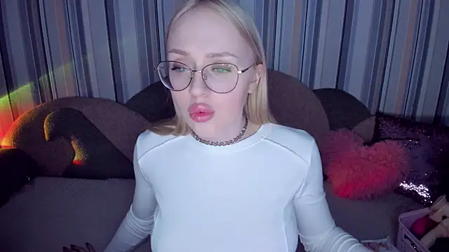 Snapshot of CeaneLino chatting on February 23, 2026, 6:30 pm CeaneLino online show from February 23, 2026, 6:30 pm