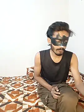 Snapshot of Lovebirdss chatting on November 18, 2025, 8:39 am Lovebirdss online show from November 18, 2025, 8:39 am