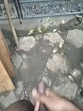 Snapshot of SL_BEAR chatting on December 4, 2025, 1:37 am SL BEAR online show from December 4, 2025, 1:37 am