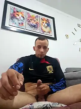 Snapshot of Racso100 chatting on October 25, 2025, 1:34 pm Racso100 online show from October 25, 2025, 1:34 pm