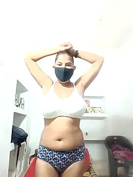 Hot radhaji online show from October 18, 2025, 5:20 am