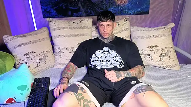 Snapshot of Anubisgods chatting on November 16, 2025, 5:34 am Anubisgods online show from November 16, 2025, 5:34 am