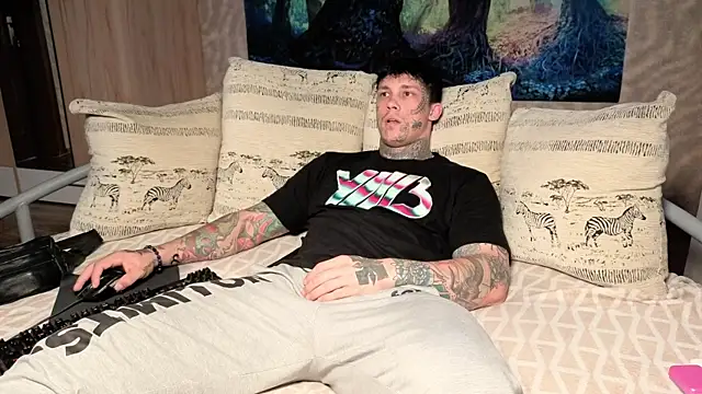 Snapshot of Anubisgods chatting on October 11, 2025, 5:08 am Anubisgods online show from October 11, 2025, 5:08 am