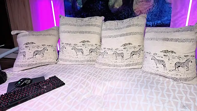 Snapshot of Anubisgods chatting on October 16, 2025, 4:54 am Anubisgods online show from October 16, 2025, 4:54 am