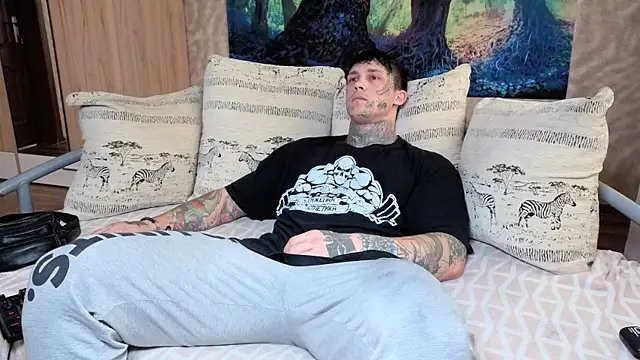 Snapshot of Anubisgods chatting on October 13, 2025, 5:09 am Anubisgods online show from October 13, 2025, 5:09 am