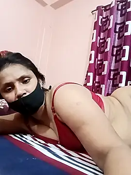 Snapshot of Megla879 chatting on October 19, 2025, 3:59 pm Megla879 online show from October 19, 2025, 3:59 pm