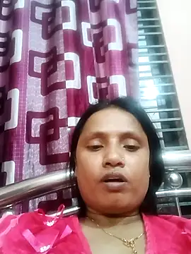 Snapshot of Megla879 chatting on October 14, 2025, 8:31 pm Megla879 online show from October 14, 2025, 8:31 pm