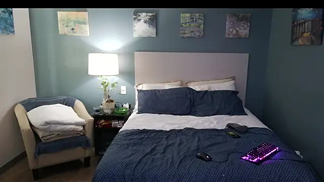 Snapshot of Fuck-Buddy-4U chatting on November 4, 2025, 4:44 pm Fuck-Buddy-4U online show from November 4, 2025, 4:44 pm