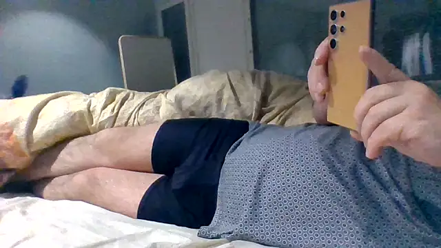 toyboyfin online show from October 30, 2025, 4:48 pm