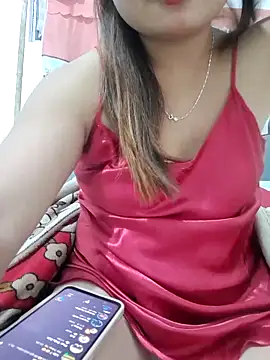 Snapshot of limely- chatting on October 26, 2025, 2:06 pm limely- online show from October 26, 2025, 2:06 pm