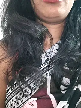 Snapshot of Janu-hasena chatting on November 12, 2025, 6:06 am Janu-hasena online show from November 12, 2025, 6:06 am