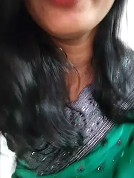 Snapshot of Janu-hasena chatting on October 30, 2025, 5:17 am Janu-hasena online show from October 30, 2025, 5:17 am