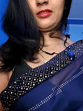Snapshot of Janu-hasena chatting on April 18, 2026, 5:48 pm Janu-hasena online show from April 18, 2026, 5:48 pm