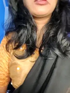 Snapshot of Janu-hasena chatting on April 5, 2026, 4:52 am Janu-hasena online show from April 5, 2026, 4:52 am