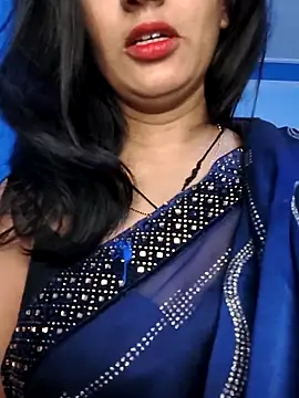 Snapshot of Janu-hasena chatting on April 19, 2026, 6:10 pm Janu-hasena online show from April 19, 2026, 6:10 pm