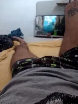 Morenopauzudogostoso online show from October 8, 2025, 5:13 pm