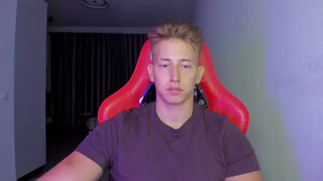 Snapshot of find0m_master chatting on November 24, 2025, 11:49 pm find0m master online show from November 24, 2025, 11:49 pm