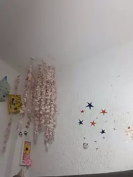 Emilycollei online show from July 4, 2026, 4:19 am