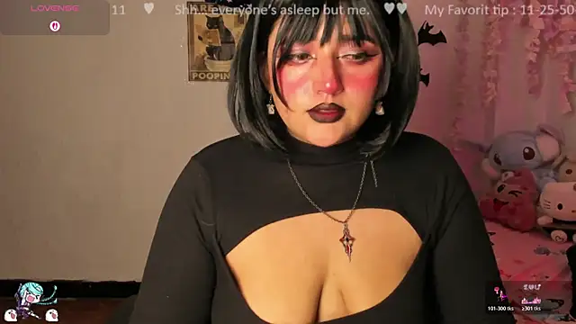 Snapshot of Emilycollei chatting on October 22, 2025, 2:33 am Emilycollei online show from October 22, 2025, 2:33 am