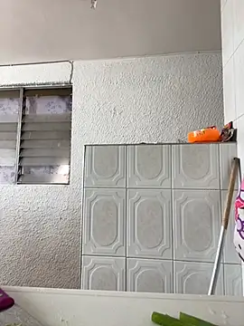 Snapshot of Emilycollei chatting on October 15, 2025, 2:25 pm Emilycollei online show from October 15, 2025, 2:25 pm