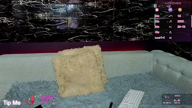  YourSubmissive  online show from May 11, 2026, 2:45 pm